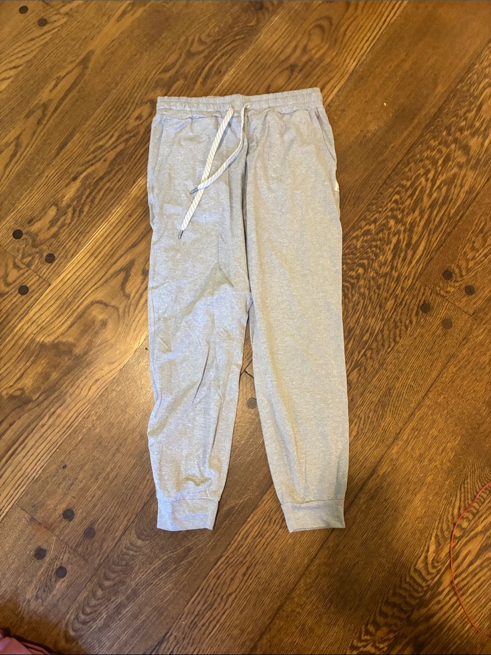 Vuori Women’s Performance Jogger Light Gray Women's